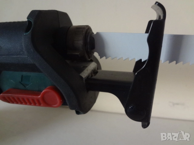 Саблен трион - акумулаторен - Parkside, снимка 10 - Триони и циркуляри - 52775688