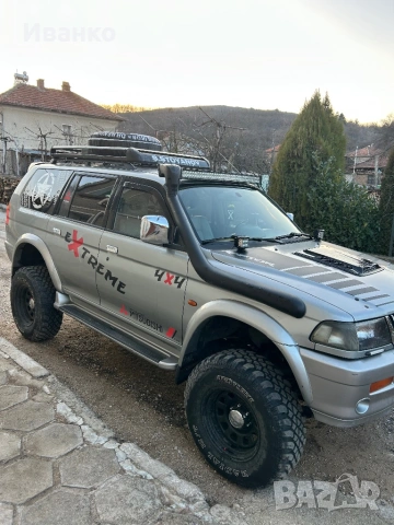 Mitsubishi pajero sport 3.0 v6 ръчка, снимка 8 - Автомобили и джипове - 53304003
