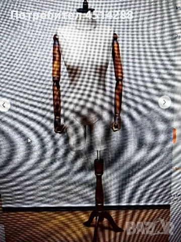 Продавам нови витринни манекени с подвижни ръце на дървена стойка, снимка 2 - Манекени - 51876444