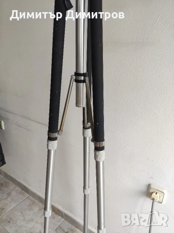 Статив SL 67 Slik , снимка 3 - Чанти, стативи, аксесоари - 54262189