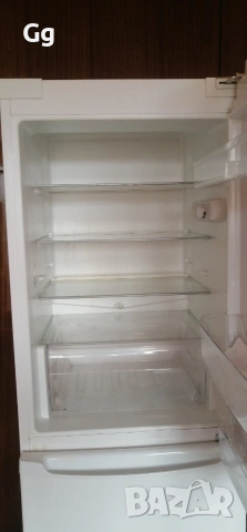 Хладилник Whirlpool WBE3111A+W, снимка 2 - Хладилници - 54020124