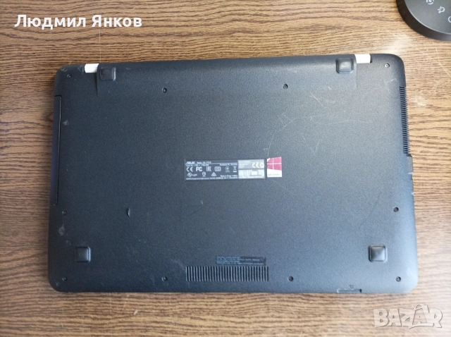 Снежнобял ASUS 17.3" | 4-ядрен Intel | 8GB RAM | 256GB SSD | НОВА Батерия, снимка 5 - Лаптопи за дома - 54118154