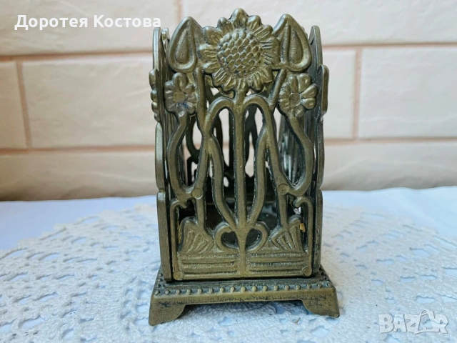 Красив месингов салфетник / поставка за прибори от Англия със слънчогледи, снимка 8 - Антикварни и старинни предмети - 54211014