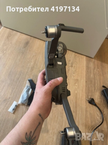 DJI Mavic 2 Pro дрон с Hasselblad камера, отлично състояние, снимка 4 - Дронове и аксесоари - 53874749