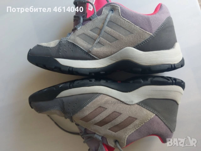 Обувки маратонки Адидас размер 35, снимка 2 - Детски маратонки - 52581102