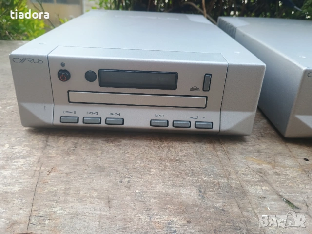  Cyrus Quattro (CD/Pre) + SmartPower (Amp)High-End Система, снимка 5 - Ресийвъри, усилватели, смесителни пултове - 54240038