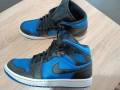AIR JORDAN 1 MID. , снимка 1