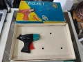 Стара руска играчка пистолет полет, снимка 1