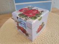 Декупаж Ръчно Изработена Кутия за Бижута с Цветя Червени Рози, снимка 5