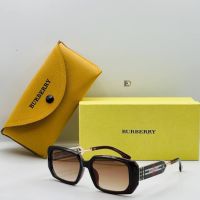 🌞Burberry Стилни Дамски Слънчеви Очила Различни Цветове🌞, снимка 6 - Слънчеви и диоптрични очила - 45319629