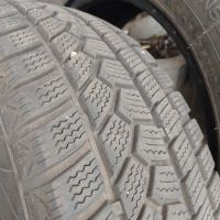 Зимни гуми, снимка 5 - Гуми и джанти - 45693979