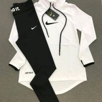 Дамски Комплекти Nike , снимка 4 - Комплекти - 45321682