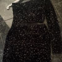 Черна къса рокля, снимка 1 - Рокли - 45403933