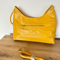 Жълта дамска чанта с две дръжки, снимка 3 - Чанти - 45004233