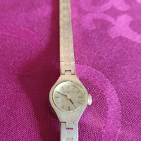 Dugena немски дамски ръчен часовник механичен, снимка 2 - Дамски - 44943497