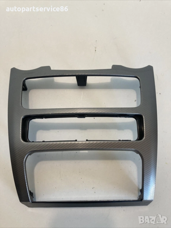 Централна конзола за KIA Magentis 2.0 CRDi (2009) 84741-2G970, снимка 1