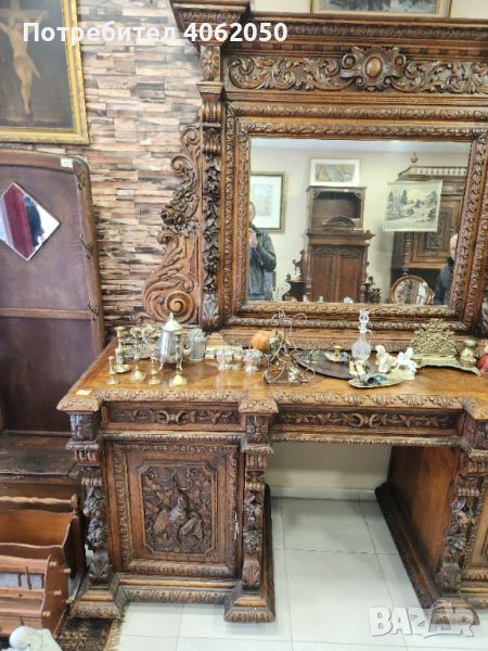 Старинен бюфет/писалище с огледало и дърворезба, снимка 1