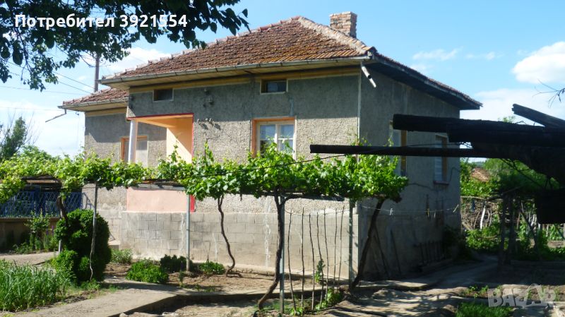 Къща и лятна кухня с двор в с. Дебово, обл. Плевен, общ. Никопол, снимка 1