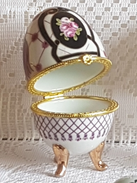 Красиво порцеланово яйце в стил Феберже , снимка 1