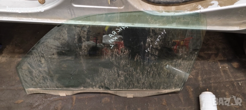 Стъкло предна лява врата 2 врати Nissan Micra K11 - 40лв, снимка 1