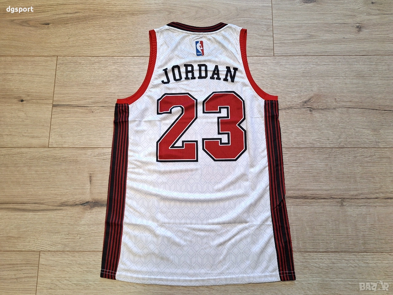 Баскетболен потник на Майкъл Джордан Чикаго Булс!!!, снимка 1