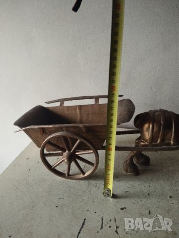 Месингова статуетка-кон с каруца, снимка 3 - Други ценни предмети - 46361057