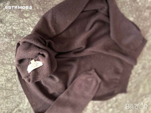 Поло пуловер MaxMara, Италия, вълна, черен, снимка 2 - Блузи с дълъг ръкав и пуловери - 45359619