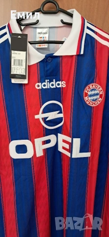 Ретро тениска на Байерн Мюнхен , снимка 2 - Фен артикули - 53306167