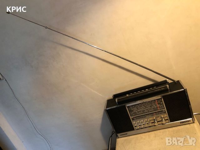 GRUNDIG STEREO CONCERT BOY 4000 TRANSISTOR RADIO, снимка 10 - Радиокасетофони, транзистори - 46041288