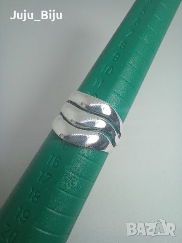 Сребърен пръстен, вътрешен диаметър 16,6мм /р-р 53/. , снимка 1 - Пръстени - 46397606