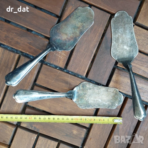 Посребрени шпатули за торта, снимка 2 - Антикварни и старинни предмети - 54240503