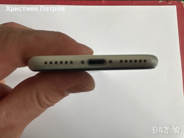 iPhone SE 2020 - БЯЛ - 64GB - Фабрично Отключен - НОВА БАТЕРИЯ !!!, снимка 9 - Apple iPhone - 53957846