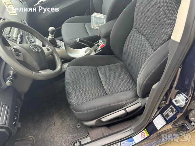 Toyota Auris 1.3i 99к.с FACELIFT / евро 5  , снимка 14 - Автомобили и джипове - 45636757