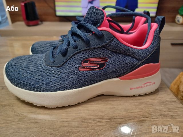 Skechers маратонки 35 номер, снимка 2 - Детски маратонки - 45513416