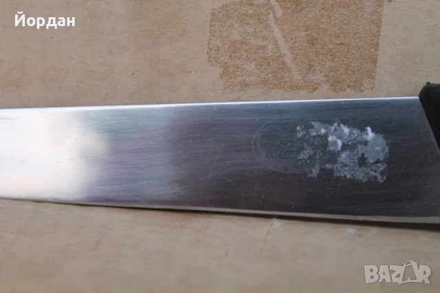 Професионален нож ''Victorinox'', снимка 3 - Ножове - 51066280