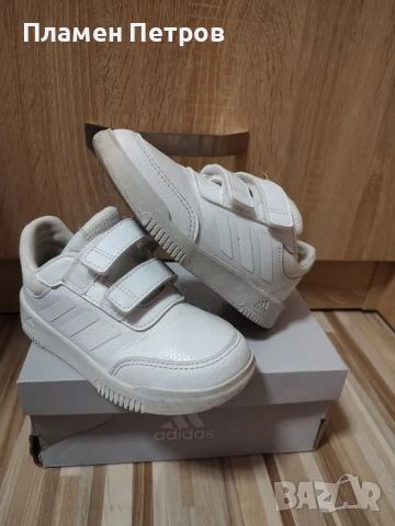 маратонки adidas, снимка 2 - Детски маратонки - 45622415