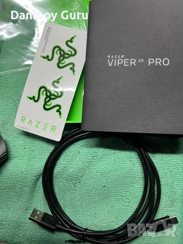 Мишка Razer Viper V3 Pro, оптична (35000 dpi), жична/безжична, USB-C, черна, гейминг, 6 програмируем, снимка 8 - Клавиатури и мишки - 52929682