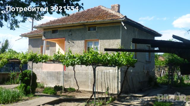 Къща и лятна кухня с двор в с. Дебово, обл. Плевен, общ. Никопол, снимка 1 - Къщи - 45401021