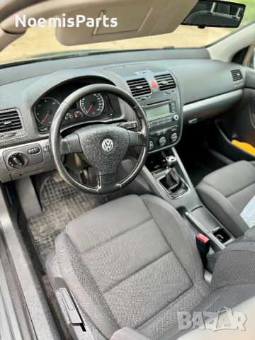 VW Golf 1.9 TDI 105, снимка 11 - Автомобили и джипове - 46056525