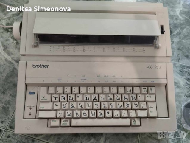 Продавам ел. пишеща машина Brother AX-120, снимка 1 - Други машини и части - 46524003