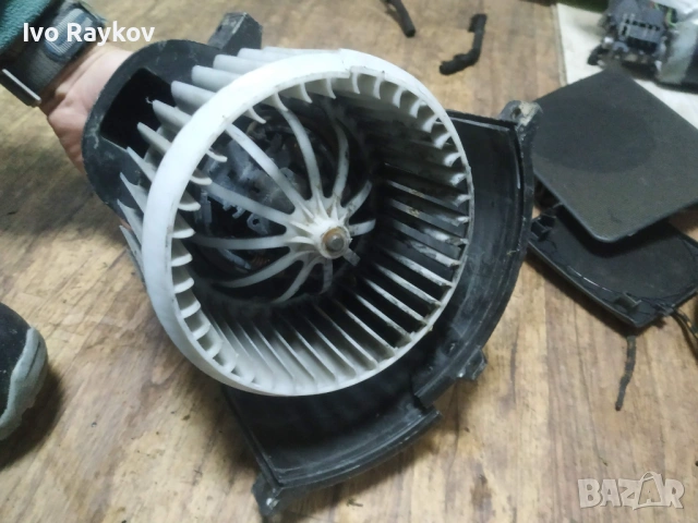 Вентилатор за парно зa VW Touareg (7L) 5.0 V10 TDI , 4L1820021A