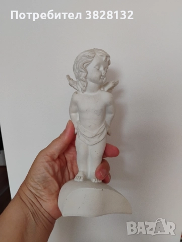 Статуетка ангелче, полирезин. 