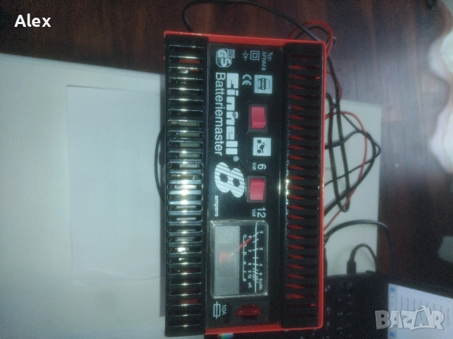 Зарядно устройство за акумулатори Einhell