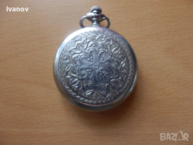 Стар джобен часовник Молния - неработещ, снимка 5 - Антикварни и старинни предмети - 51396115