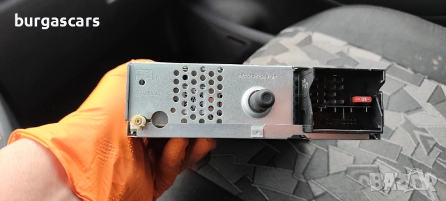 CD MP3 радио 96 646 223 XT Citroen C4 Grand Picasso - 90лв, снимка 2 - Части - 52307711