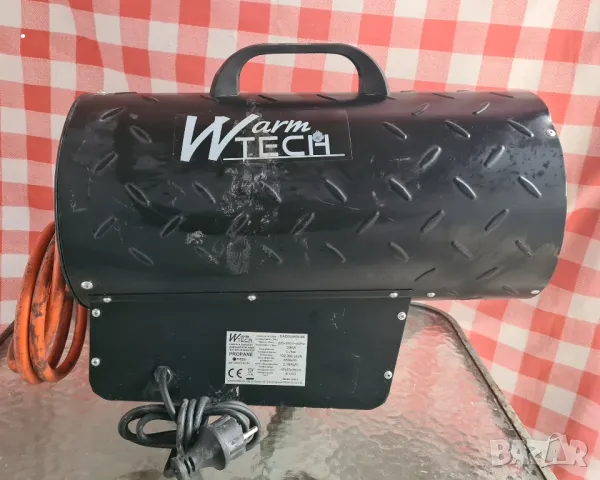 Газова отоплителна печка Warm Tech 30kw, снимка 1 - Отоплителни печки - 48947983