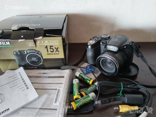 FUJIFILM FinePix S1700 12MP, снимка 4 - Фотоапарати - 49342632