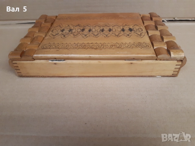 Стара дървена интересна кутия за бижута, снимка 6 - Антикварни и старинни предмети - 52401027