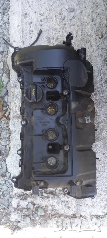 Капак клапани Peugeot 308 1.6 16V