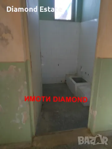 Двуетажна къща в село Средно градище общ. Чирпан, снимка 6 - Къщи - 50360443